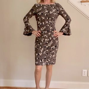 Lauren Size 2 Bell Sleeved Gray Floral Dress